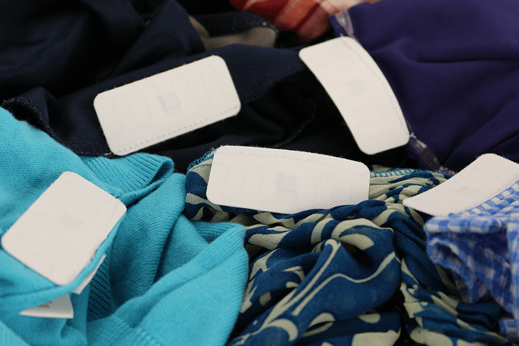 Automate Laundry Sorting with Stitch-in Fabric RFID Tags